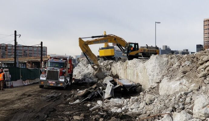 Demolition Removal-Palm Beach County’s Best Dumpster Removal Services-We Offer Residential and Commercial Dumpster Removal Services, Dumpster Rentals, Bulk Trash, Demolition Removal, Junk Hauling, Rubbish Removal, Waste Containers, Debris Removal, 10 Yard Containers, 15 Yard to 20 Yard to 30 Yard to 40 Yard Container Rentals, and much more!