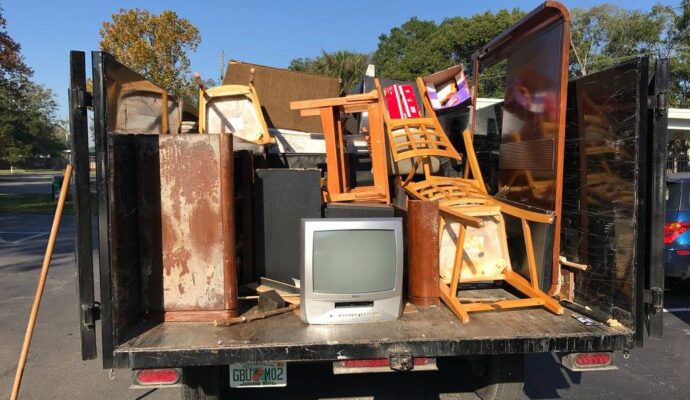 Customized Junk Hauling Services in Sacramento