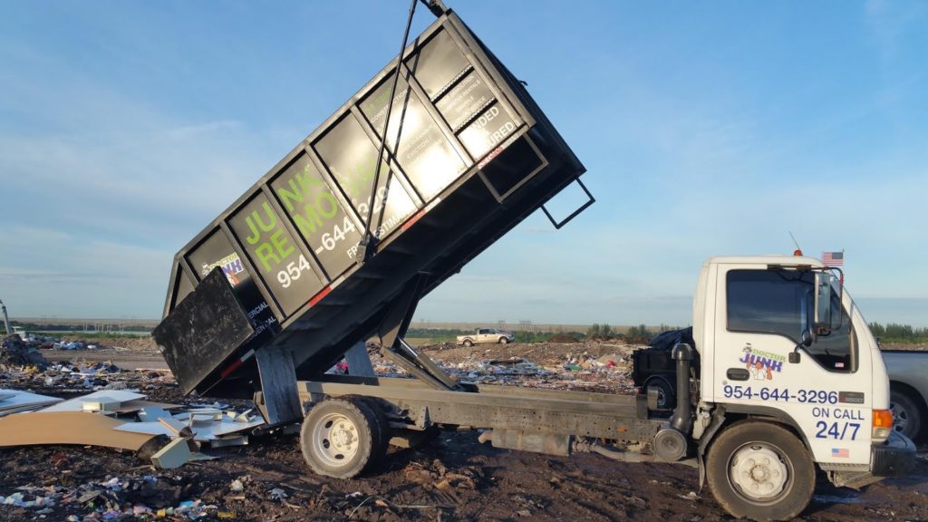 Commercial junk removal companies-Palm Beach County’s Best Dumpster Removal Services-We Offer Residential and Commercial Dumpster Removal Services, Dumpster Rentals, Bulk Trash, Demolition Removal, Junk Hauling, Rubbish Removal, Waste Containers, Debris Removal, 10 Yard Containers, 15 Yard to 20 Yard to 30 Yard to 40 Yard Container Rentals, and much more!