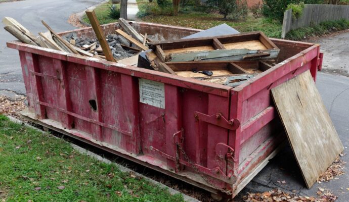 Dumpster rental 10 yard-Palm Beach County’s Best Dumpster Removal Services-We Offer Residential and Commercial Dumpster Removal Services, Dumpster Rentals, Bulk Trash, Demolition Removal, Junk Hauling, Rubbish Removal, Waste Containers, Debris Removal, 10 Yard Containers, 15 Yard to 20 Yard to 30 Yard to 40 Yard Container Rentals, and much more!