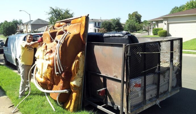 Eviction trash outs-Palm Beach County’s Best Dumpster Removal Services-We Offer Residential and Commercial Dumpster Removal Services, Dumpster Rentals, Bulk Trash, Demolition Removal, Junk Hauling, Rubbish Removal, Waste Containers, Debris Removal, 10 Yard Containers, 15 Yard to 20 Yard to 30 Yard to 40 Yard Container Rentals, and much more!