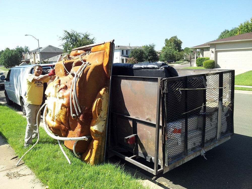 Eviction trash outs-Palm Beach County’s Best Dumpster Removal Services-We Offer Residential and Commercial Dumpster Removal Services, Dumpster Rentals, Bulk Trash, Demolition Removal, Junk Hauling, Rubbish Removal, Waste Containers, Debris Removal, 10 Yard Containers, 15 Yard to 20 Yard to 30 Yard to 40 Yard Container Rentals, and much more!