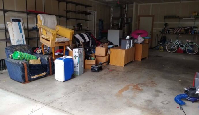 Garage & storage unit removal-Palm Beach County’s Best Dumpster Removal Services-We Offer Residential and Commercial Dumpster Removal Services, Dumpster Rentals, Bulk Trash, Demolition Removal, Junk Hauling, Rubbish Removal, Waste Containers, Debris Removal, 10 Yard Containers, 15 Yard to 20 Yard to 30 Yard to 40 Yard Container Rentals, and much more!