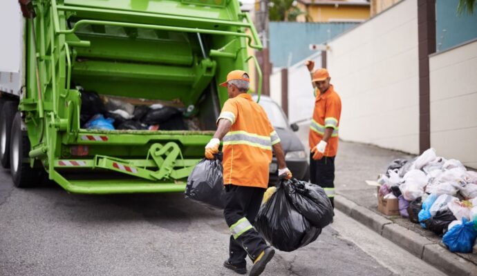 Garbage removal-Palm Beach County’s Best Dumpster Removal Services-We Offer Residential and Commercial Dumpster Removal Services, Dumpster Rentals, Bulk Trash, Demolition Removal, Junk Hauling, Rubbish Removal, Waste Containers, Debris Removal, 10 Yard Containers, 15 Yard to 20 Yard to 30 Yard to 40 Yard Container Rentals, and much more!