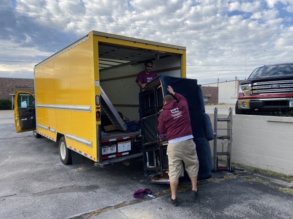 Junk removal prices-Palm Beach County’s Best Dumpster Removal Services-We Offer Residential and Commercial Dumpster Removal Services, Dumpster Rentals, Bulk Trash, Demolition Removal, Junk Hauling, Rubbish Removal, Waste Containers, Debris Removal, 10 Yard Containers, 15 Yard to 20 Yard to 30 Yard to 40 Yard Container Rentals, and much more!