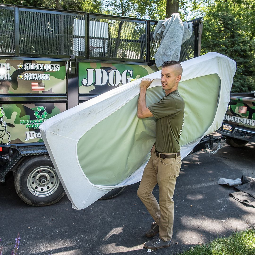 Best Mattress Disposal Services in Palm Beach County