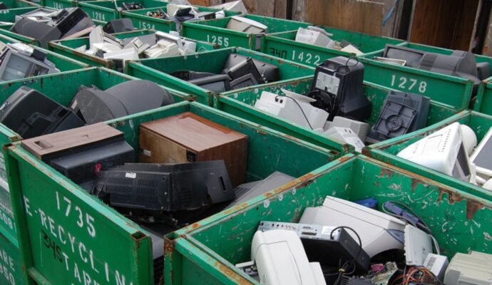 Television disposal & recycling-Palm Beach County’s Best Dumpster Removal Services-We Offer Residential and Commercial Dumpster Removal Services, Dumpster Rentals, Bulk Trash, Demolition Removal, Junk Hauling, Rubbish Removal, Waste Containers, Debris Removal, 10 Yard Containers, 15 Yard to 20 Yard to 30 Yard to 40 Yard Container Rentals, and much more!